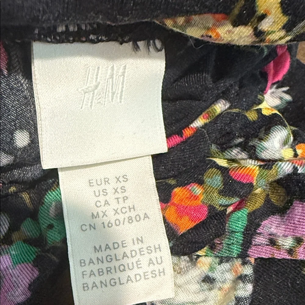 H&M Black Floral Long Sleeve Bodysuit - Picture 4 of 4